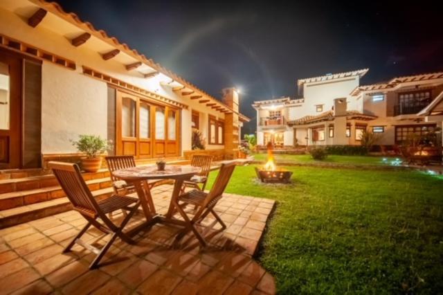Casa De Las Flores Villa de Leyva Exterior foto